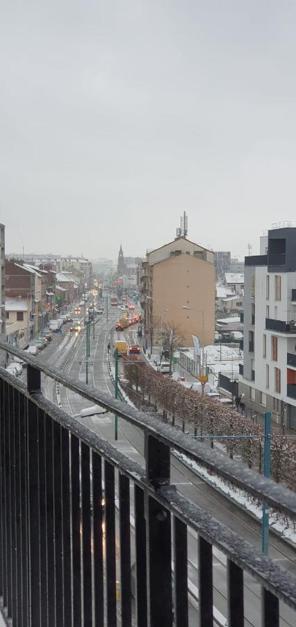 Hotel Le Privilege La Courneuve Zewnętrze zdjęcie